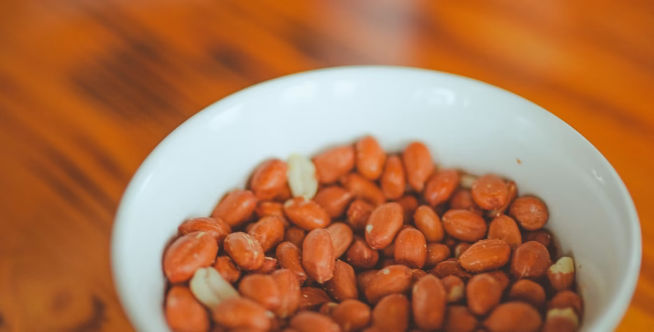 LeoFresh Global supplies quality groundnut seeds sourced from selected African suppliers. Our groundnuts can serve food processing, oil production, and other commercial applications.